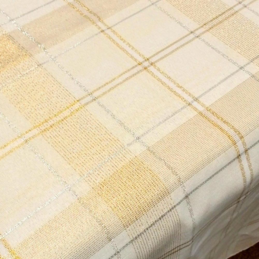 Plaid Ivory Gold  & Silver Metallic Winter Holiday Christmas Tablecloth 120x102"